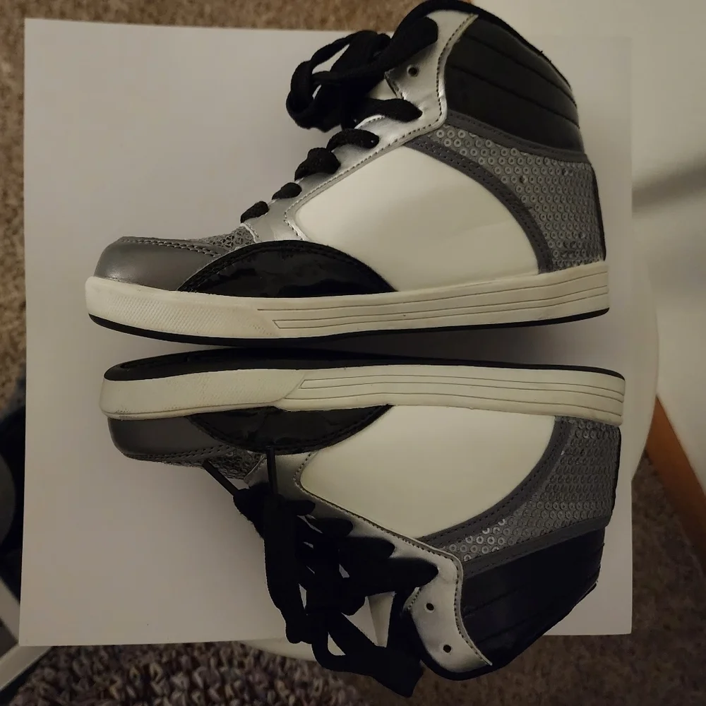 Gia Mia these super